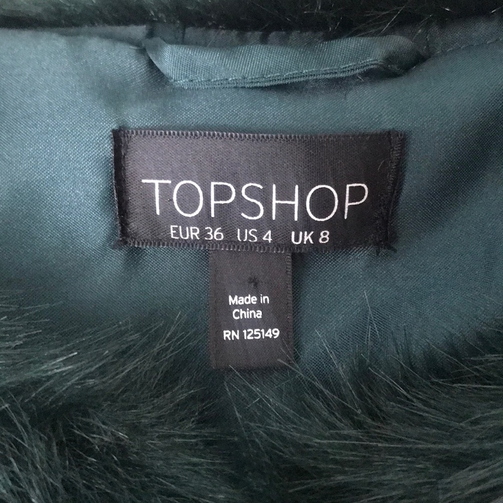 TOPSHOP FAUX GREEN VEST - Picture 3 of 5